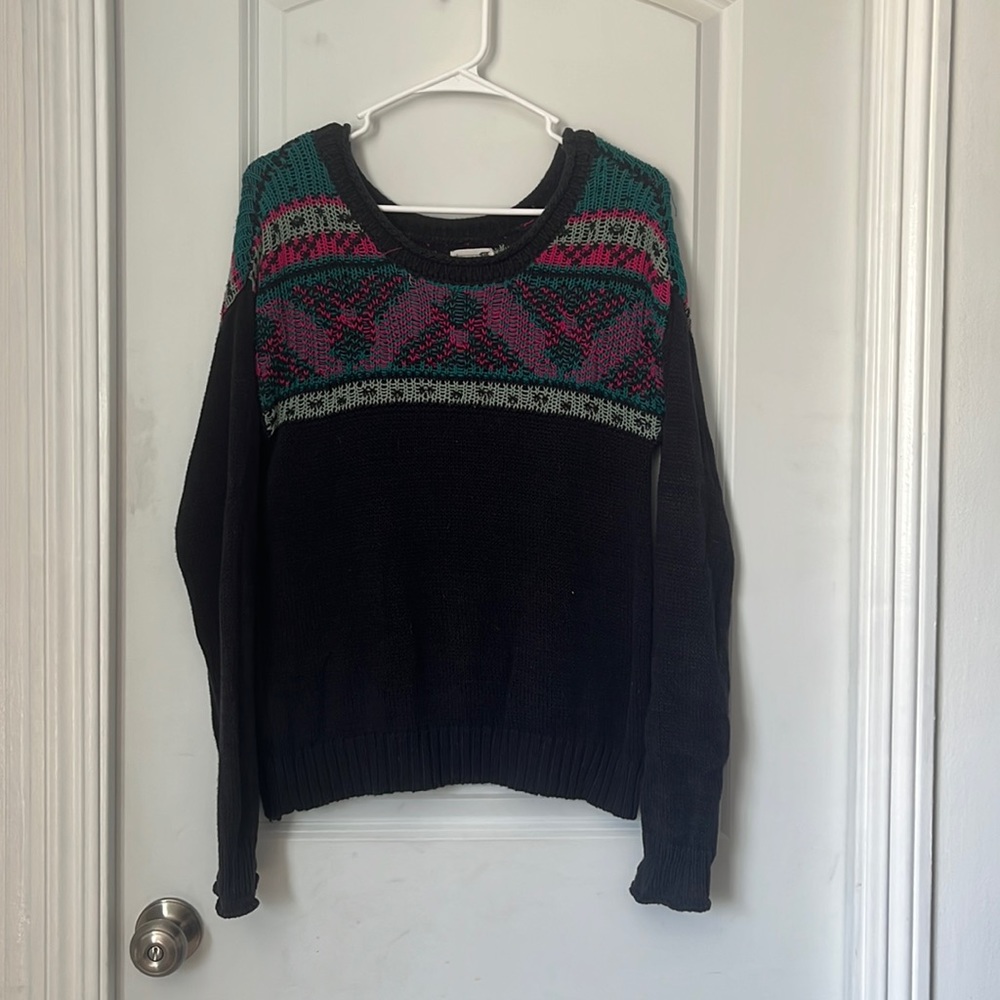Vintage style LA hearts sweaters, used slight fraying